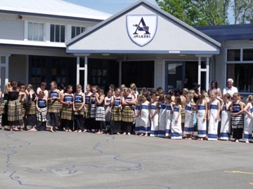 kapa haka waiting for Siri